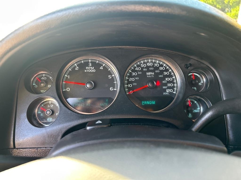 Chevrolet Tahoe  2012