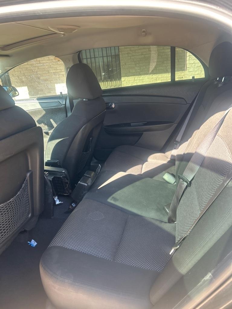 Chevrolet Malibu  2012