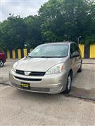 2004 Toyota Sienna 