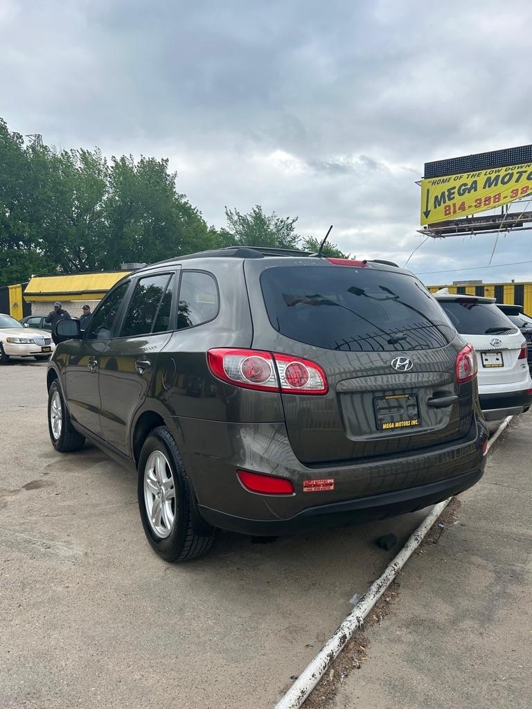 Hyundai Santa Fe  2012