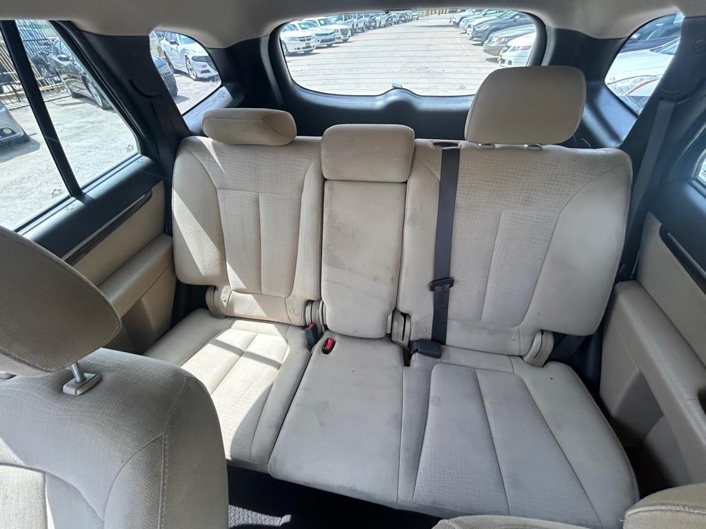 Hyundai Santa Fe  2012