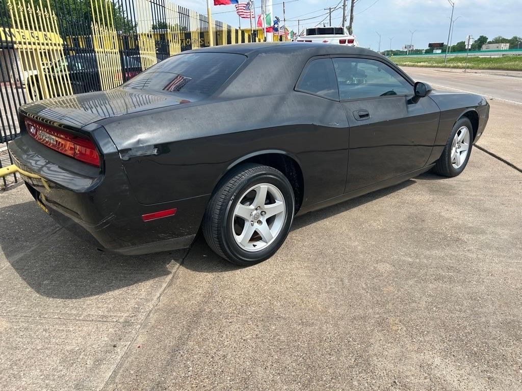 Dodge Challenger  2010