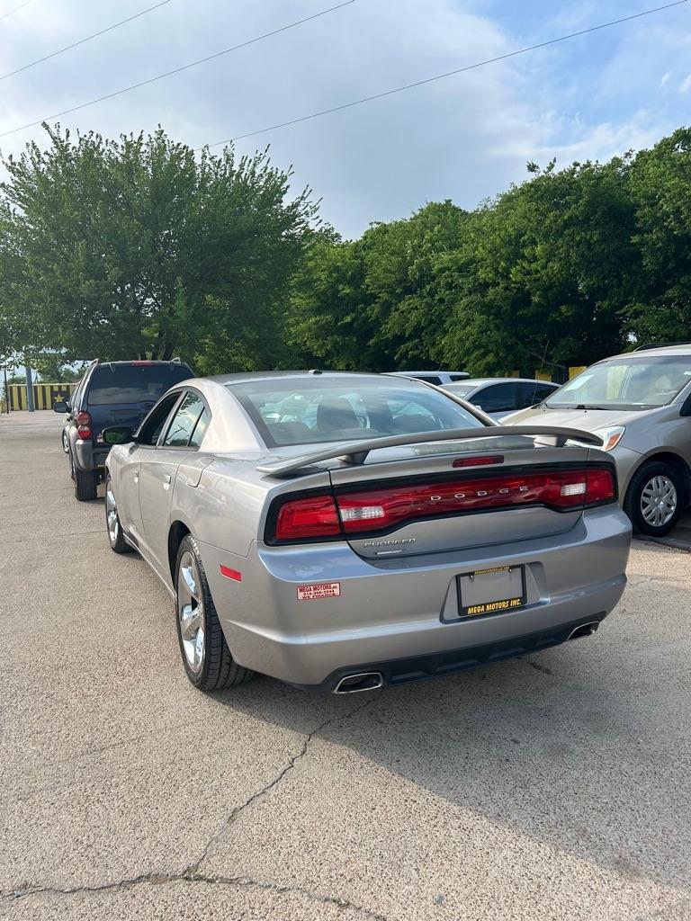 Dodge Charger  2013