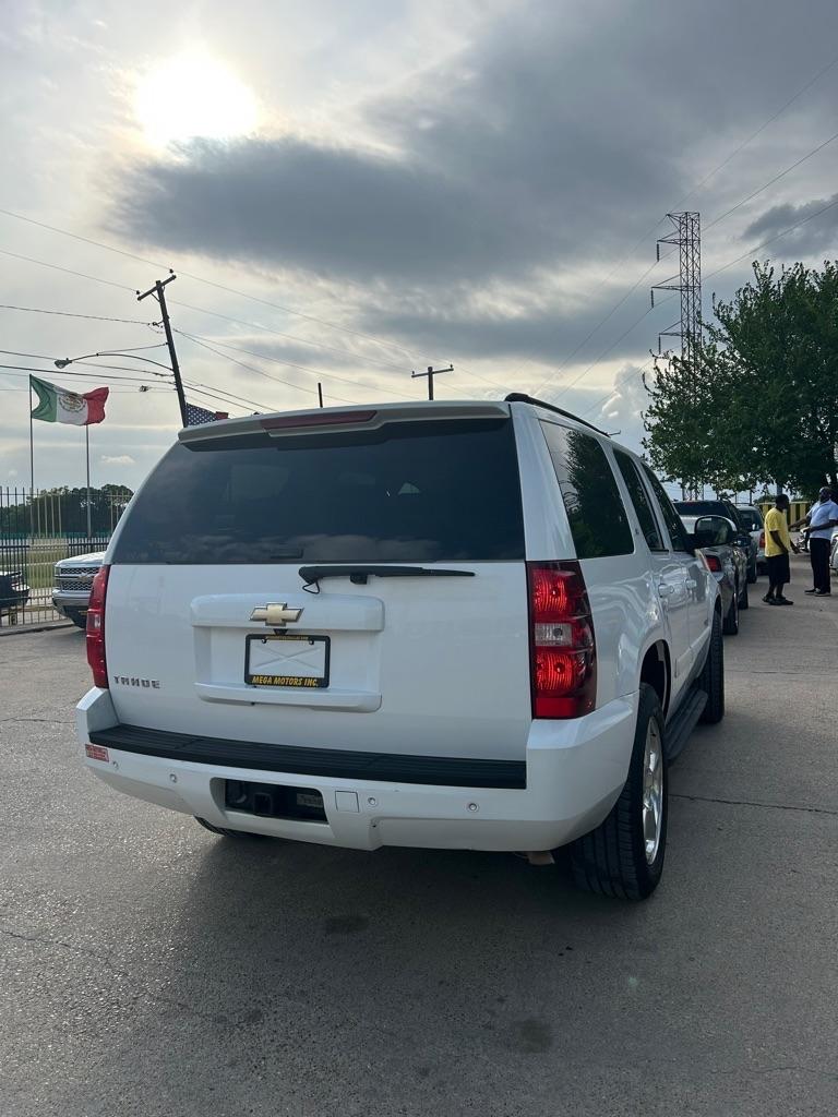 Chevrolet Tahoe  2007