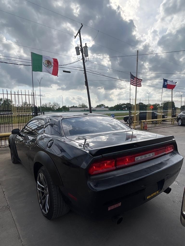 Dodge Challenger  2013