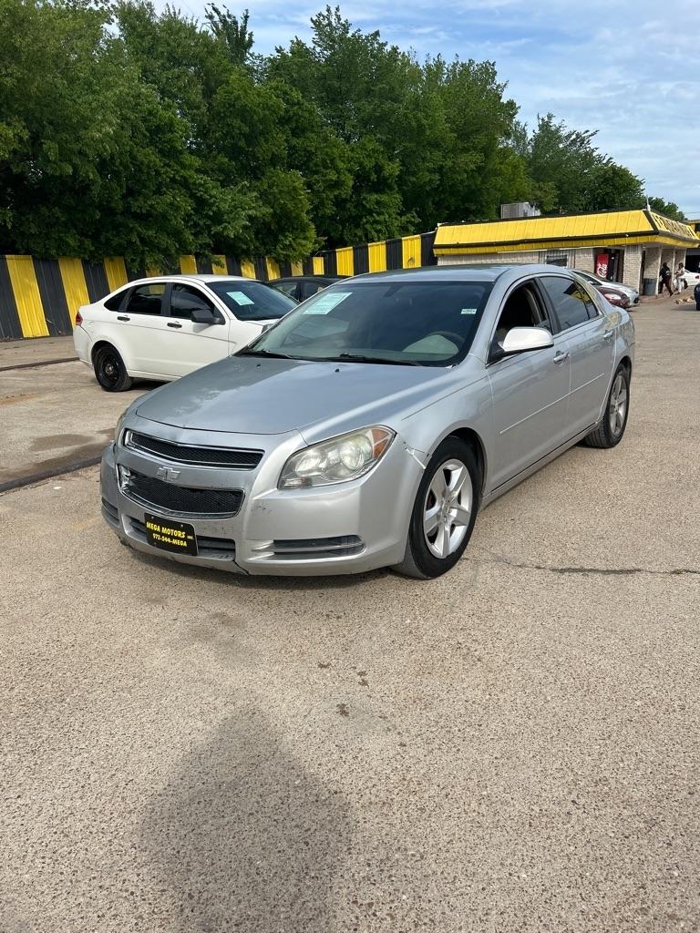 Chevrolet Malibu  2011