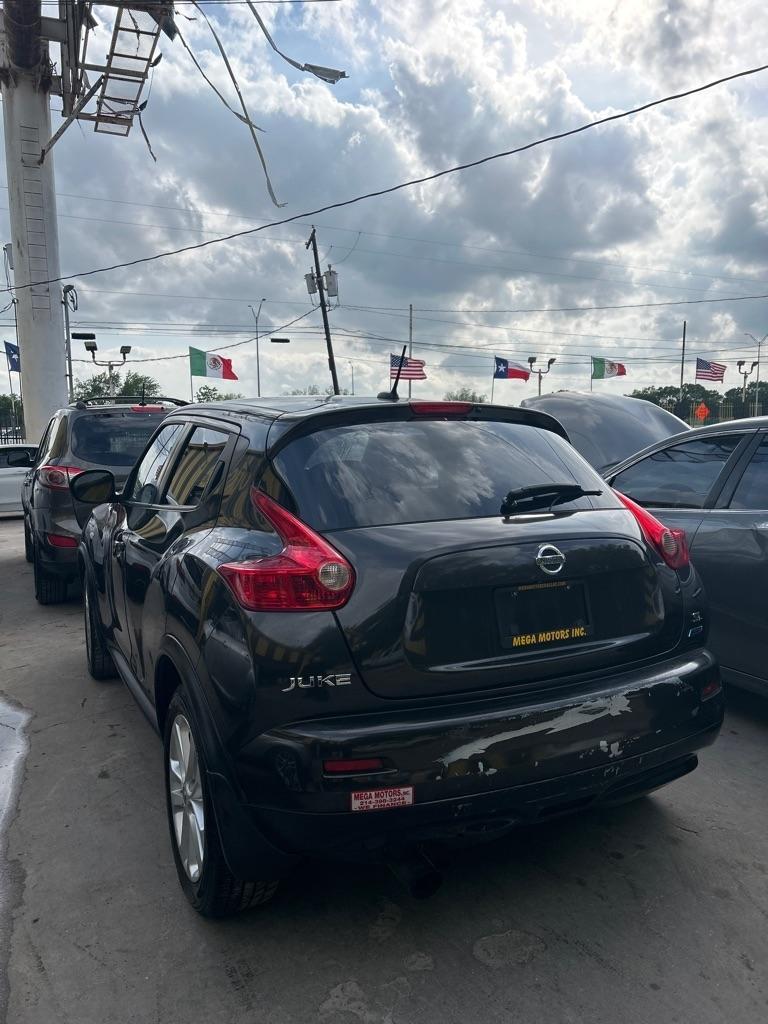 2013 Nissan Juke S FWD CVT's photo