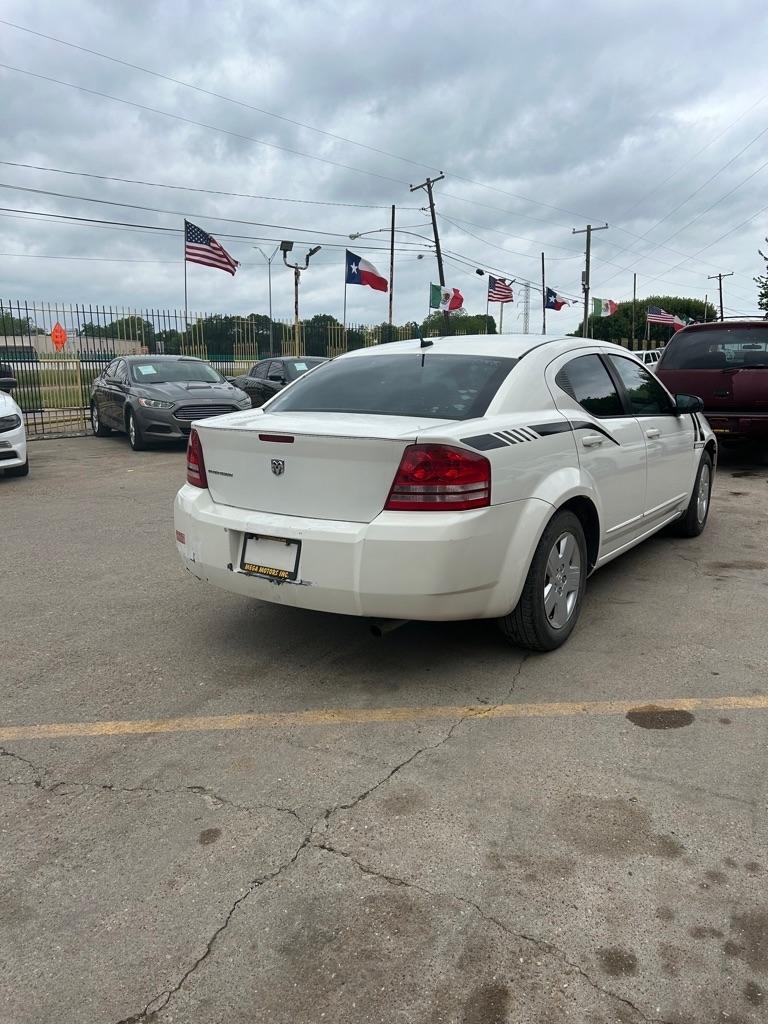 Dodge Avenger  2008