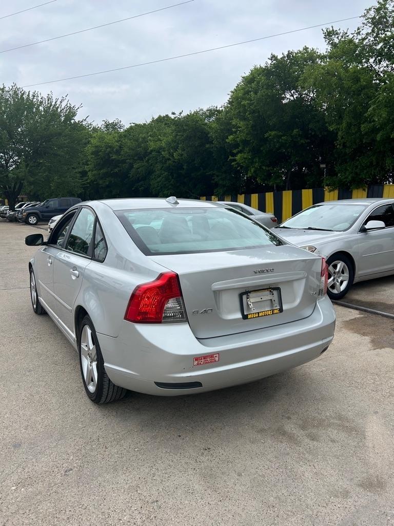 Volvo S40  2008