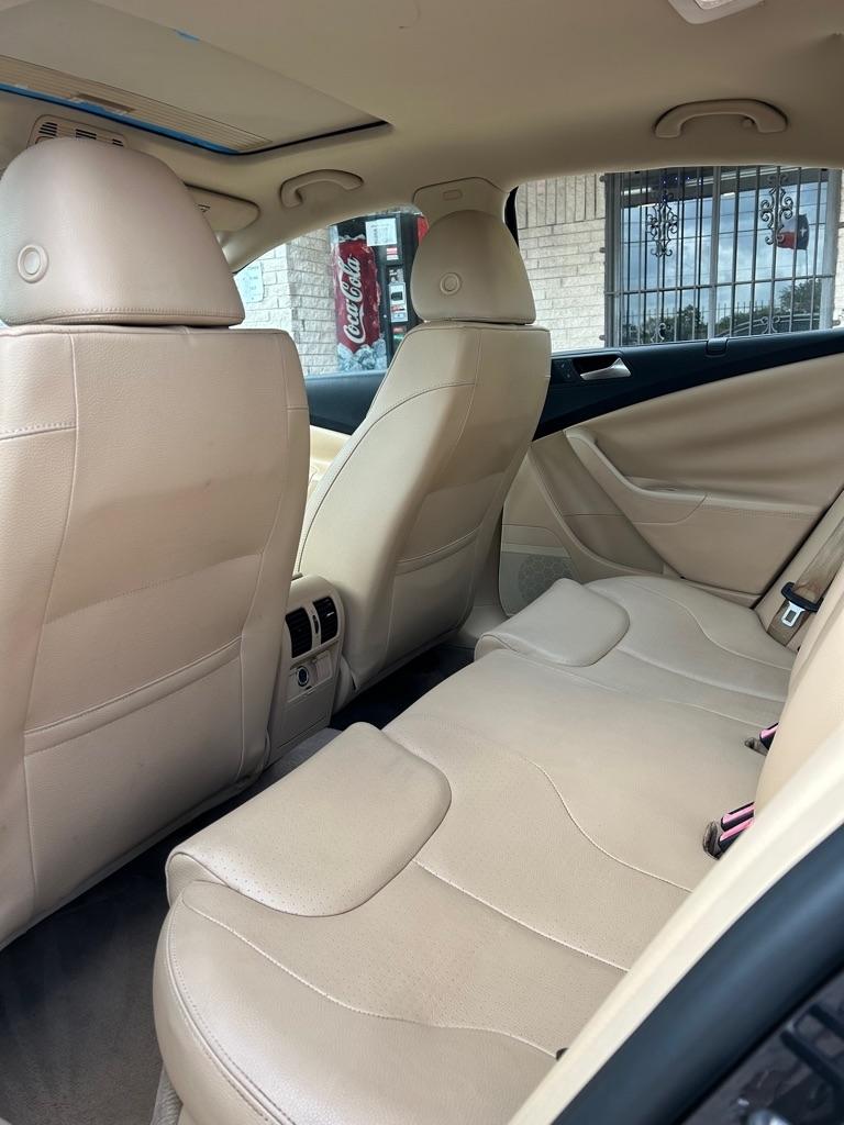 Volkswagen Passat  2008