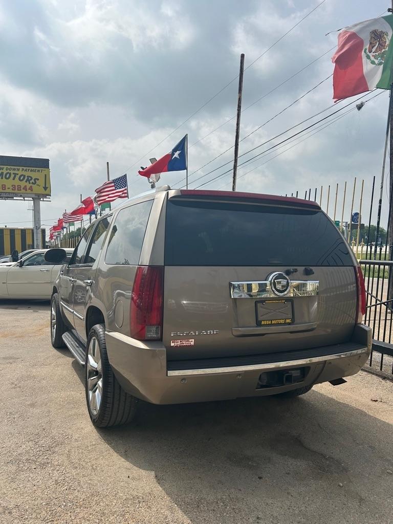 Cadillac Escalade  2007