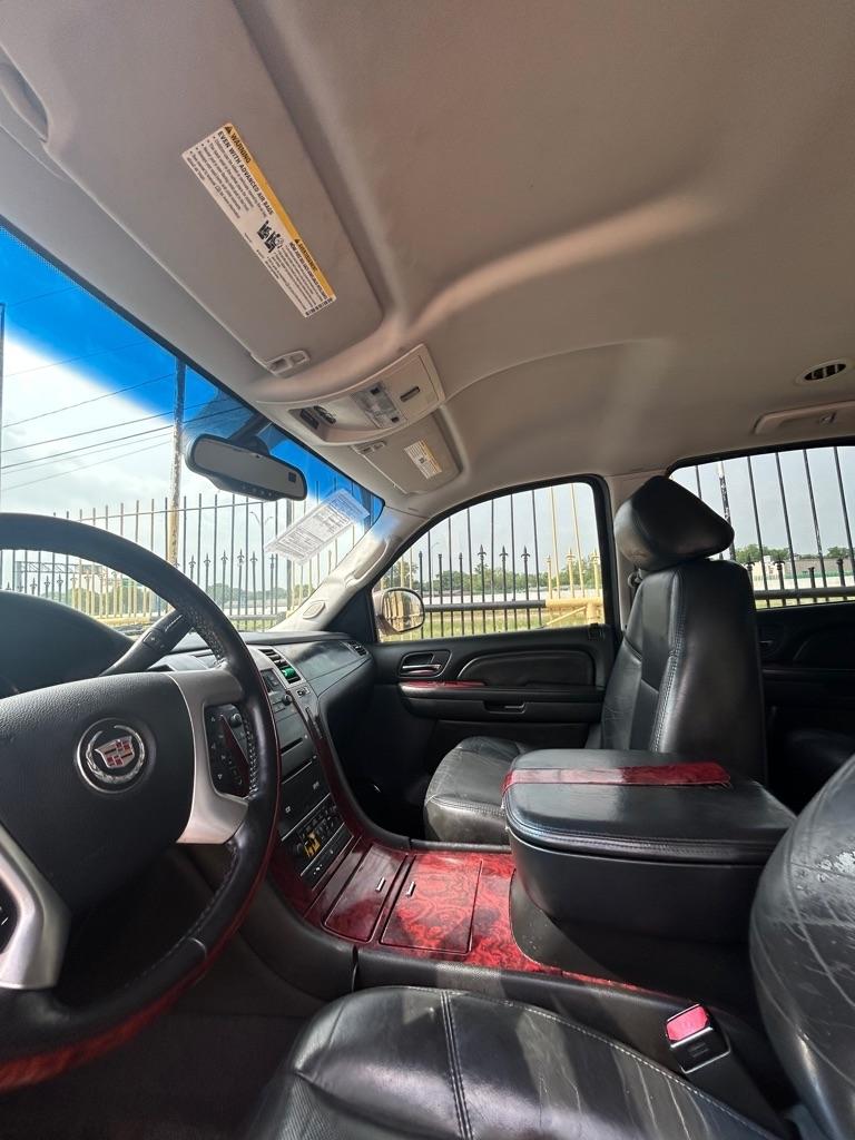 Cadillac Escalade  2007