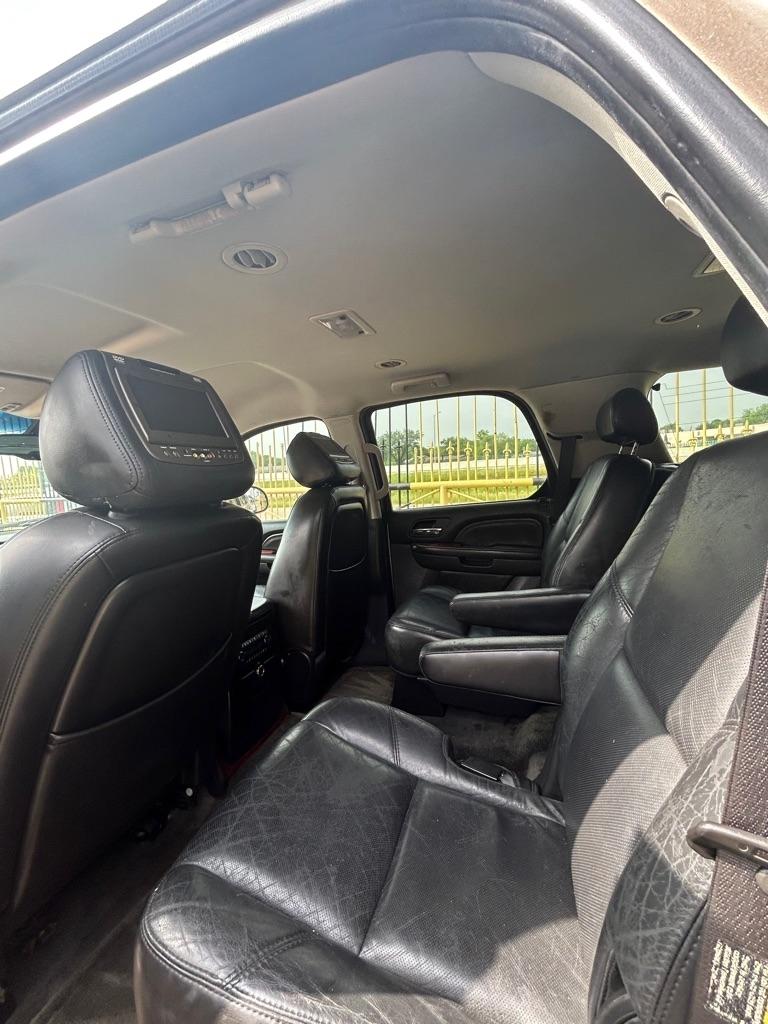 Cadillac Escalade  2007