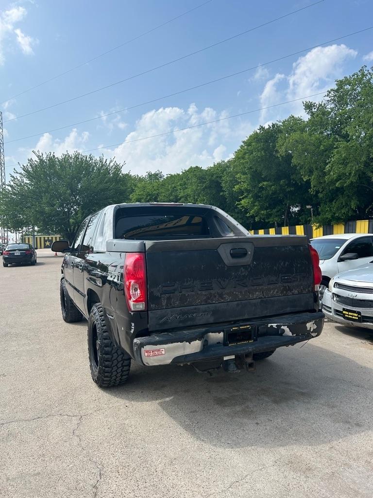 Chevrolet Avalanche  2012
