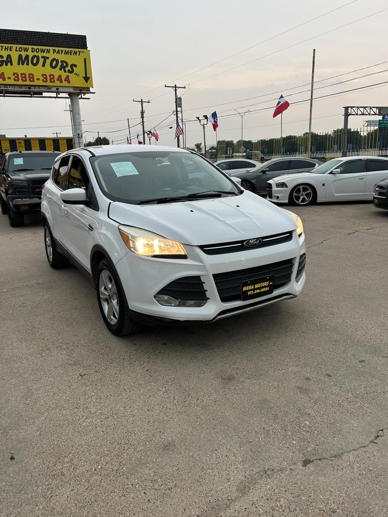 Ford Escape  2015