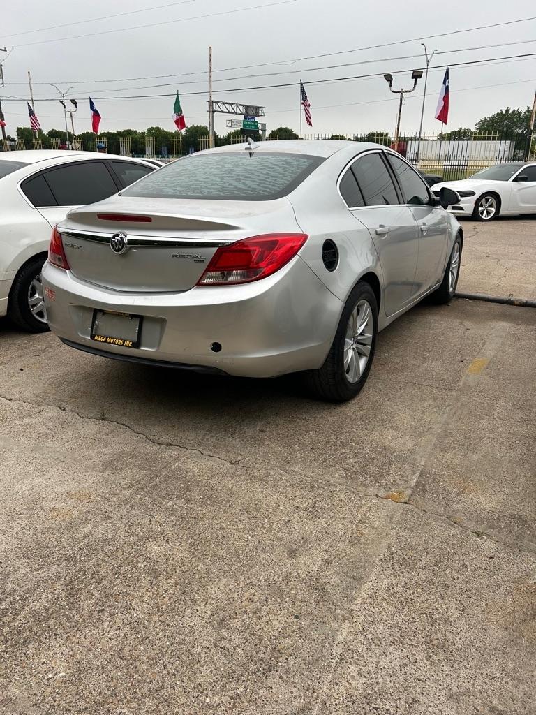 Buick Regal  2011