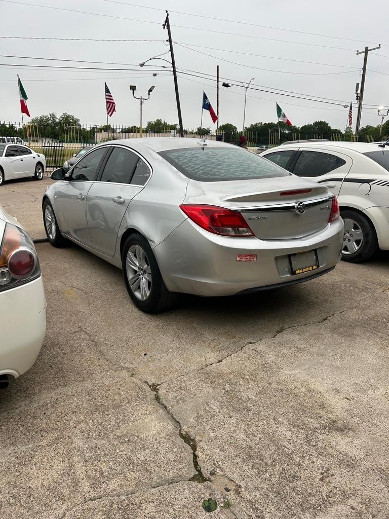Buick Regal  2011