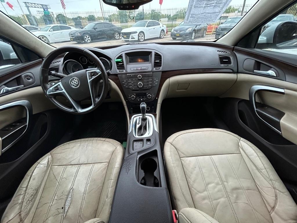 Buick Regal  2011