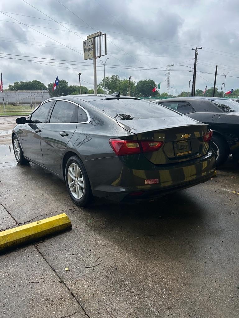 Chevrolet Malibu  2018