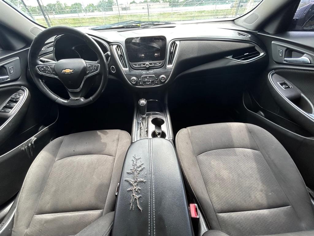 Chevrolet Malibu  2018