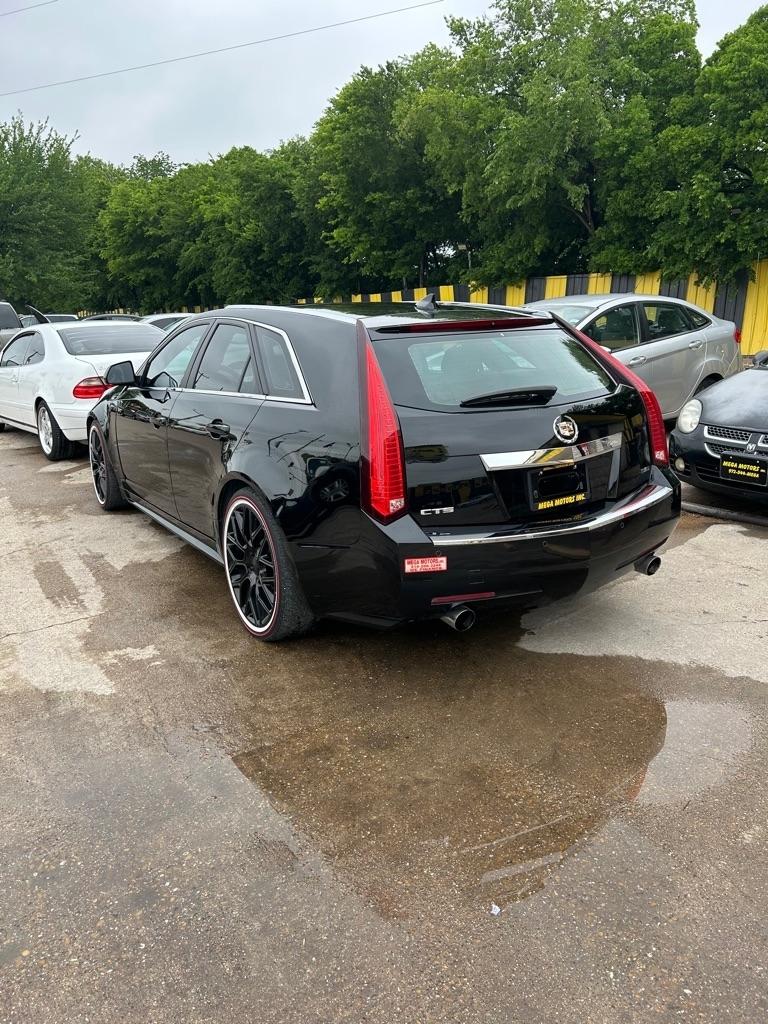 Cadillac CTS Sport Wagon  2010