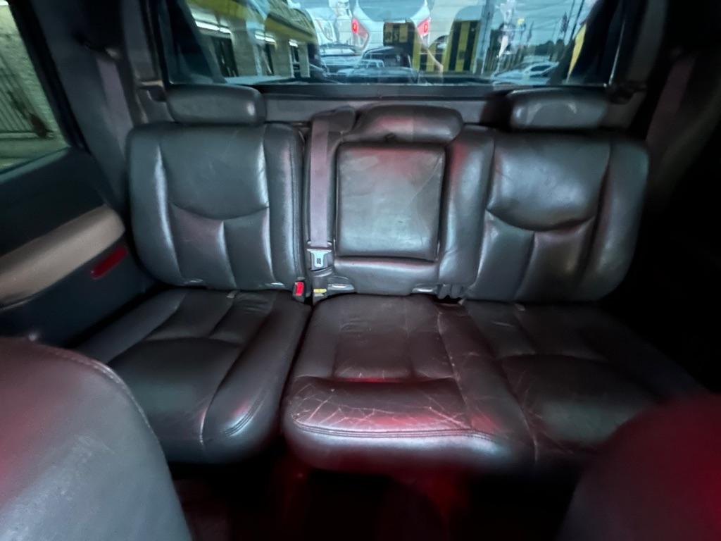 Chevrolet Avalanche  2004