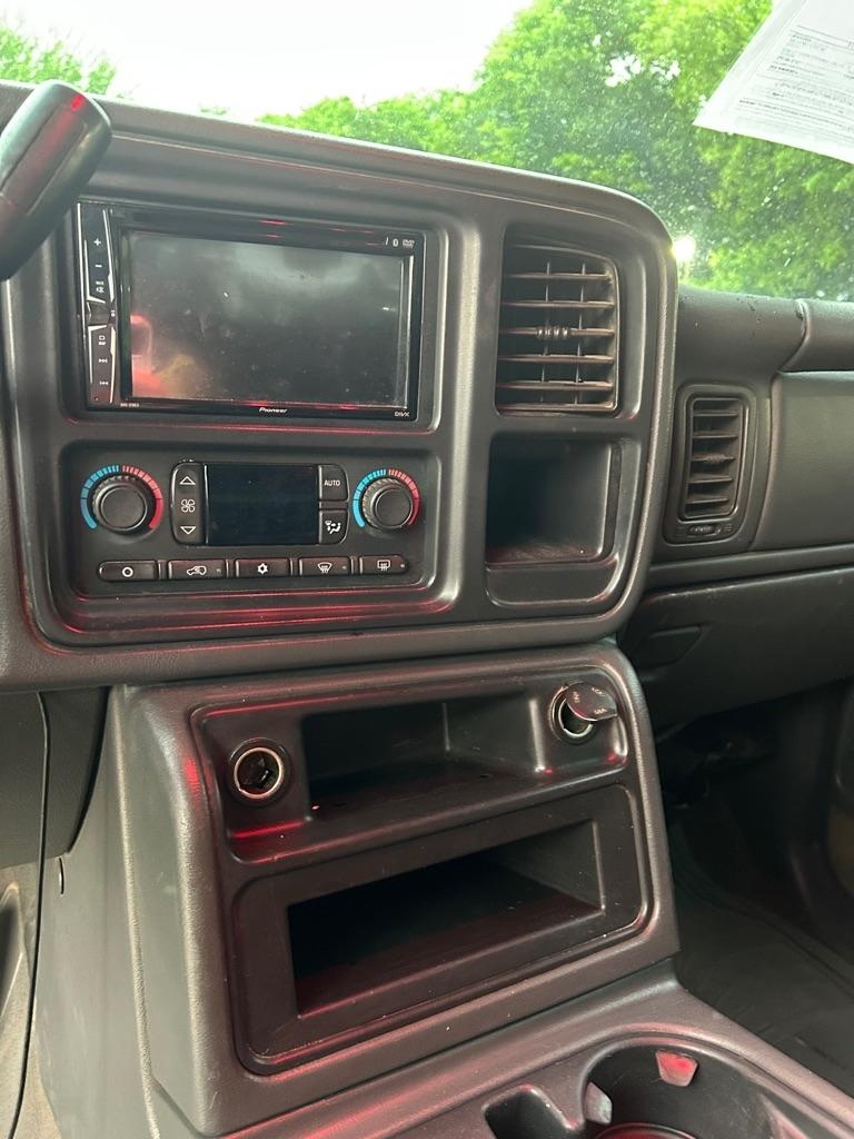 Chevrolet Avalanche  2004