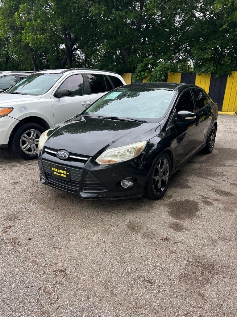 Ford Focus  2014