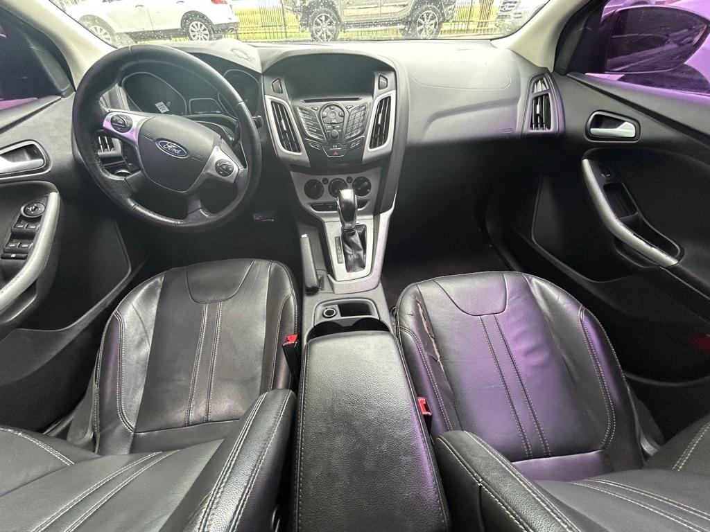 Ford Focus  2014