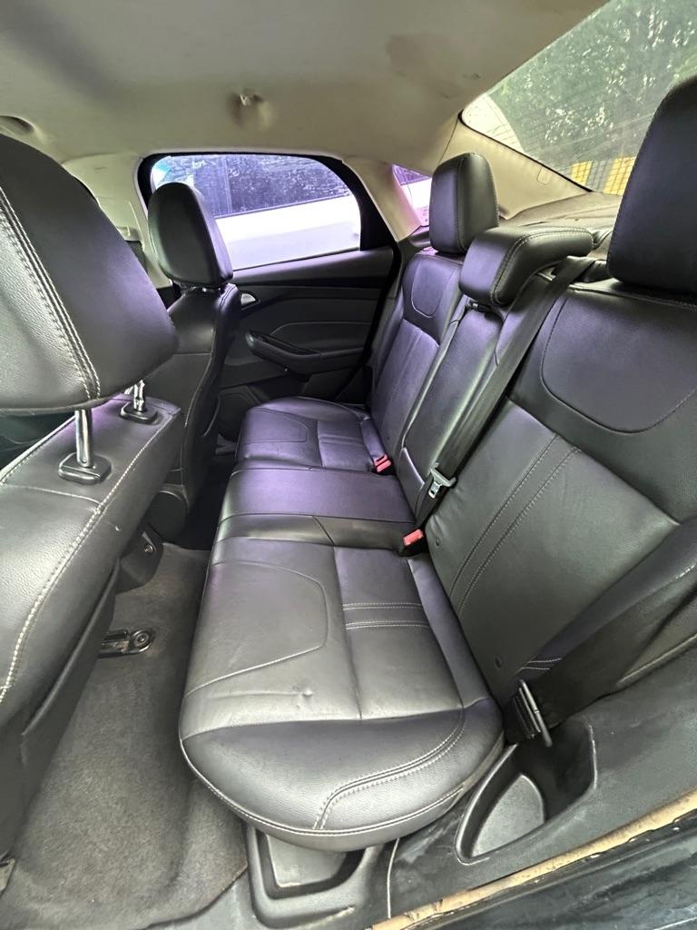 Ford Focus  2014
