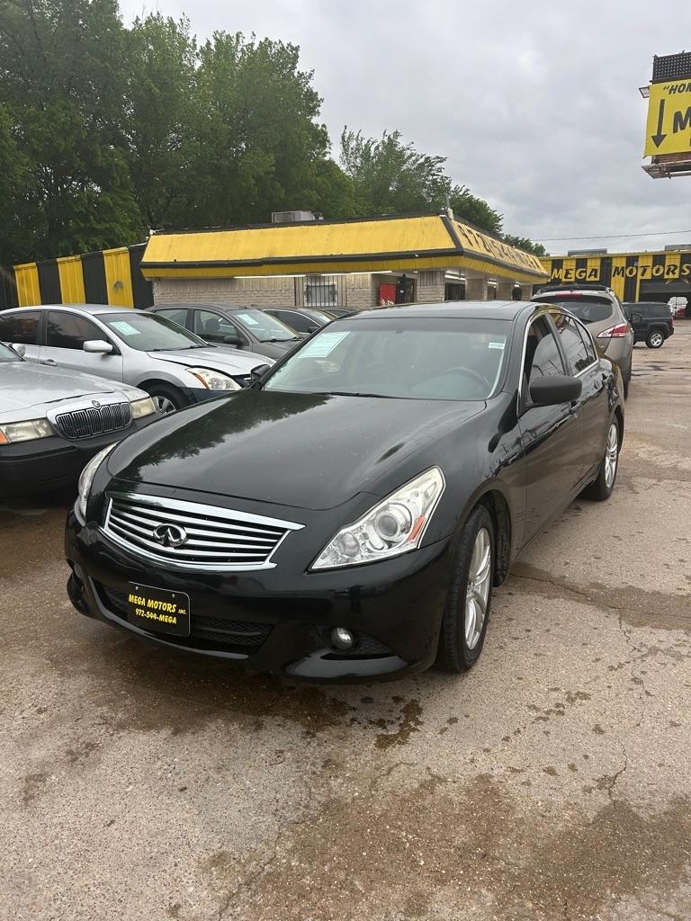 Infiniti G Sedan  2012