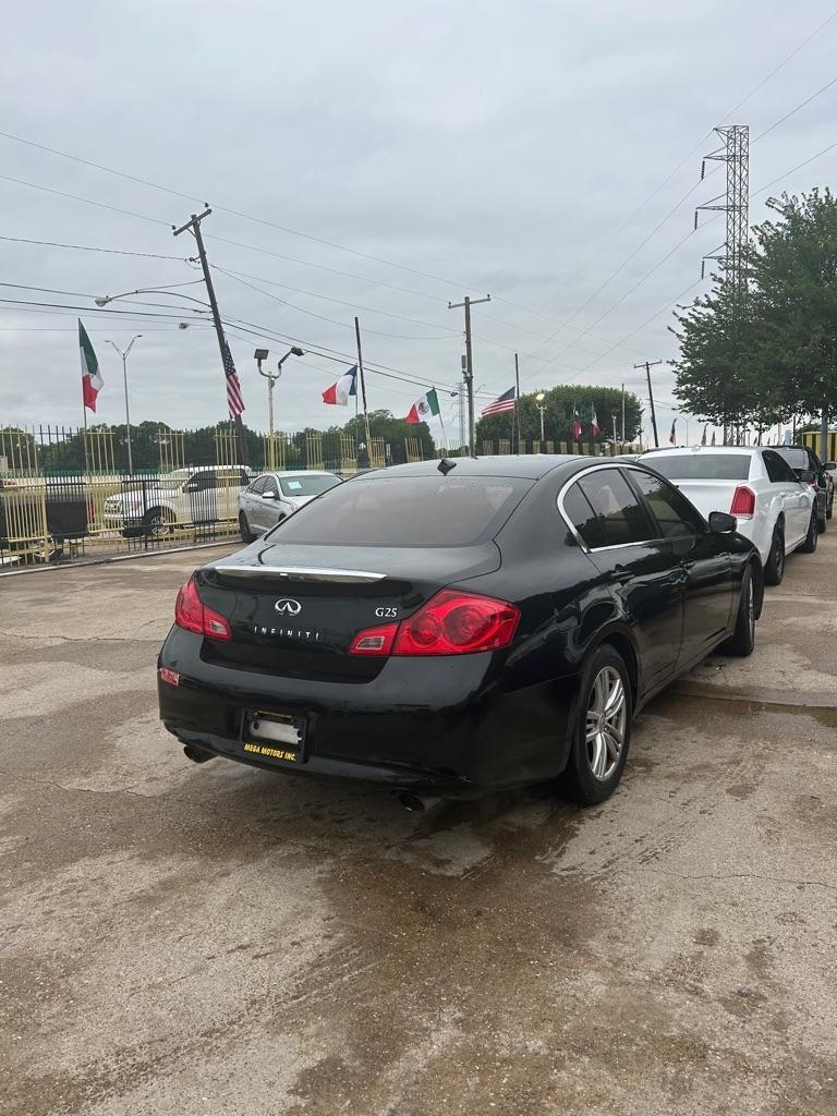 Infiniti G Sedan  2012
