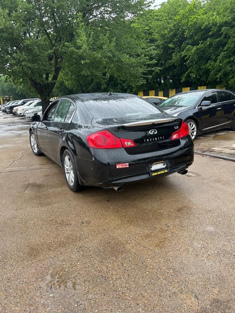 Infiniti G Sedan  2013