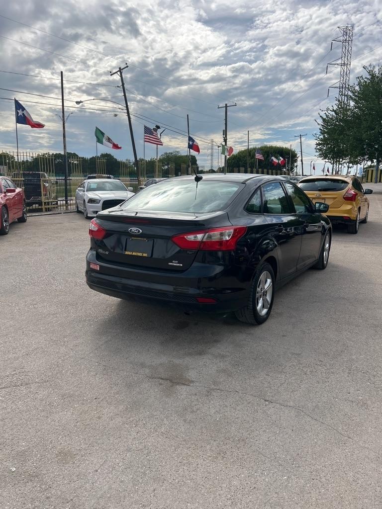 Ford Focus  2013