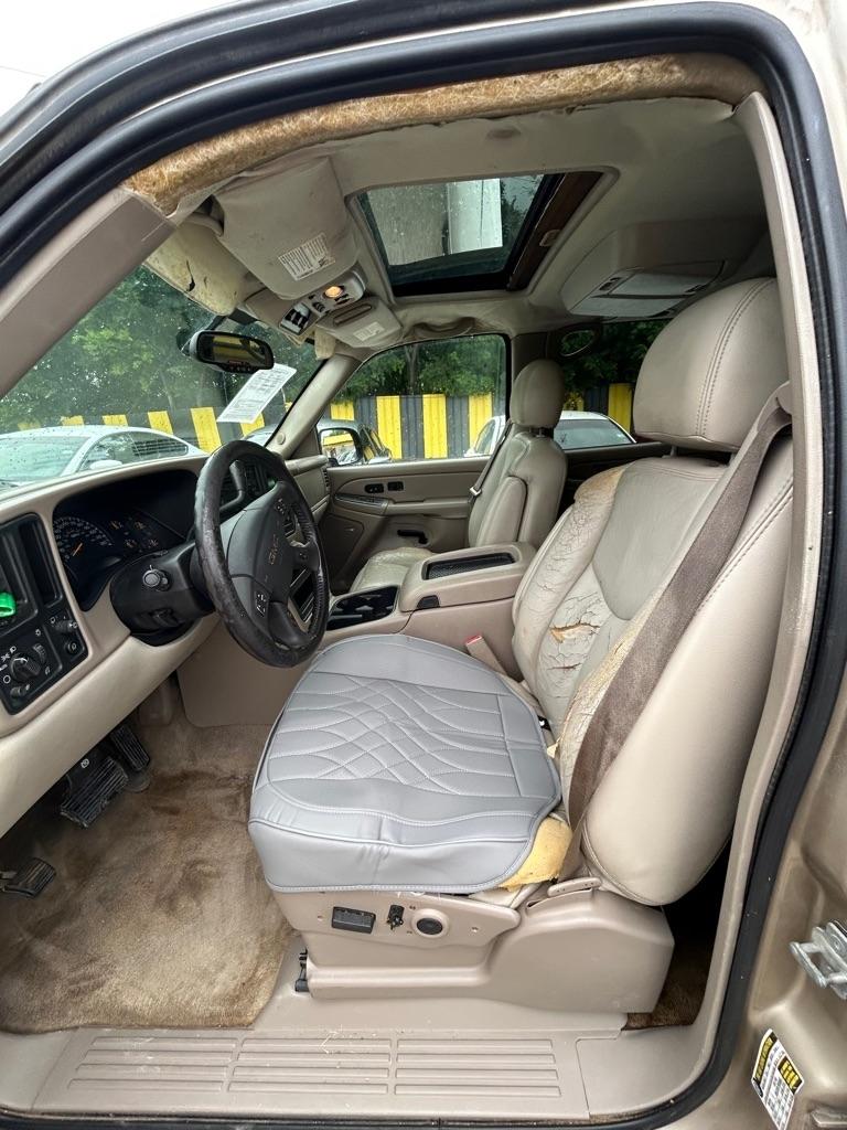 GMC Yukon  2005