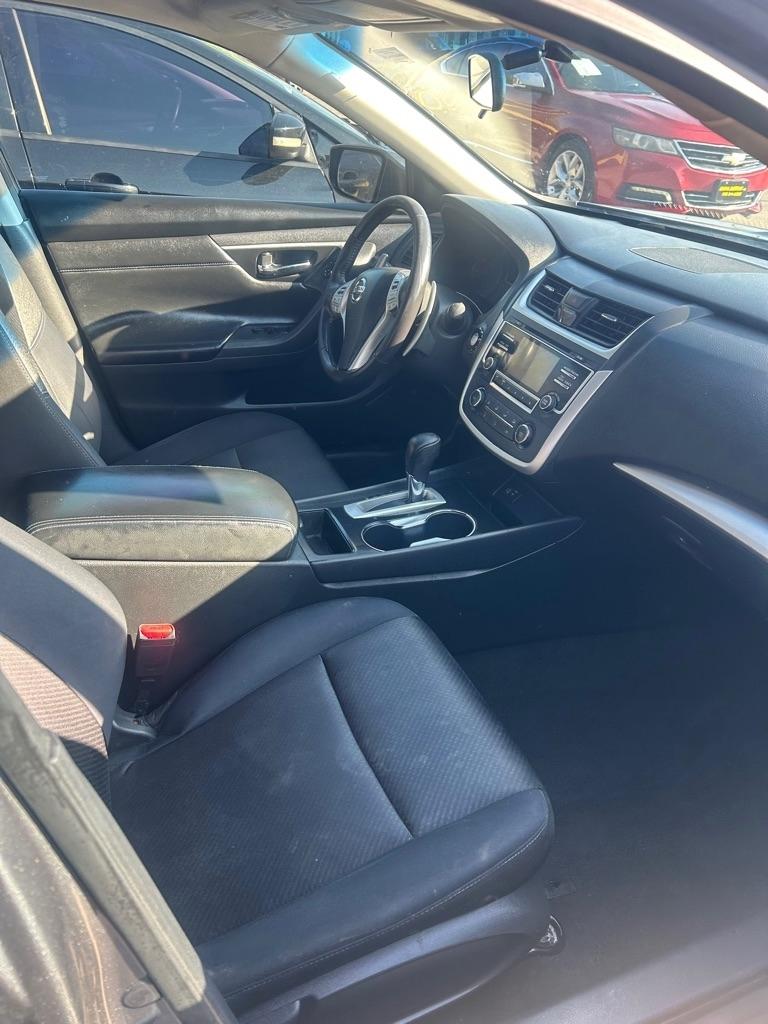 Nissan Altima  2017