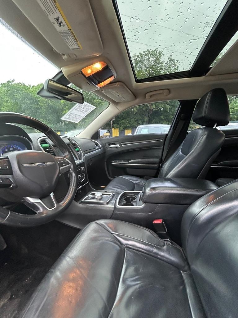 Chrysler 300  2015