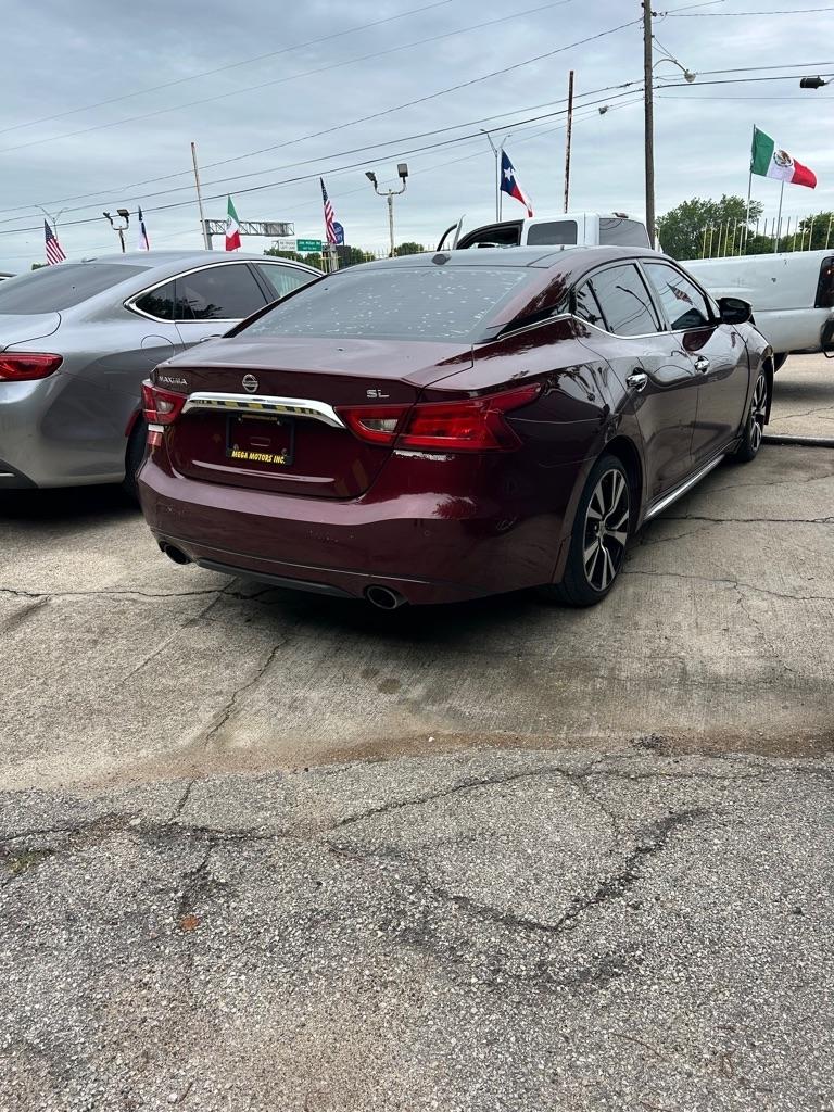 Nissan Maxima  2018