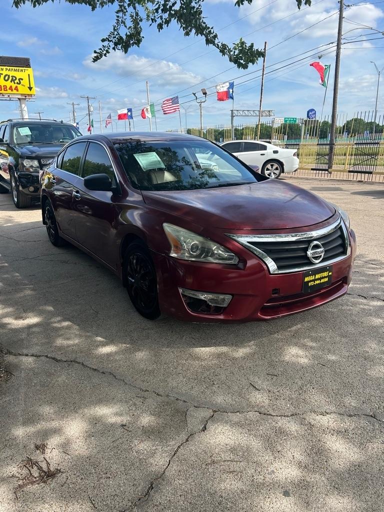 Nissan Altima  2015