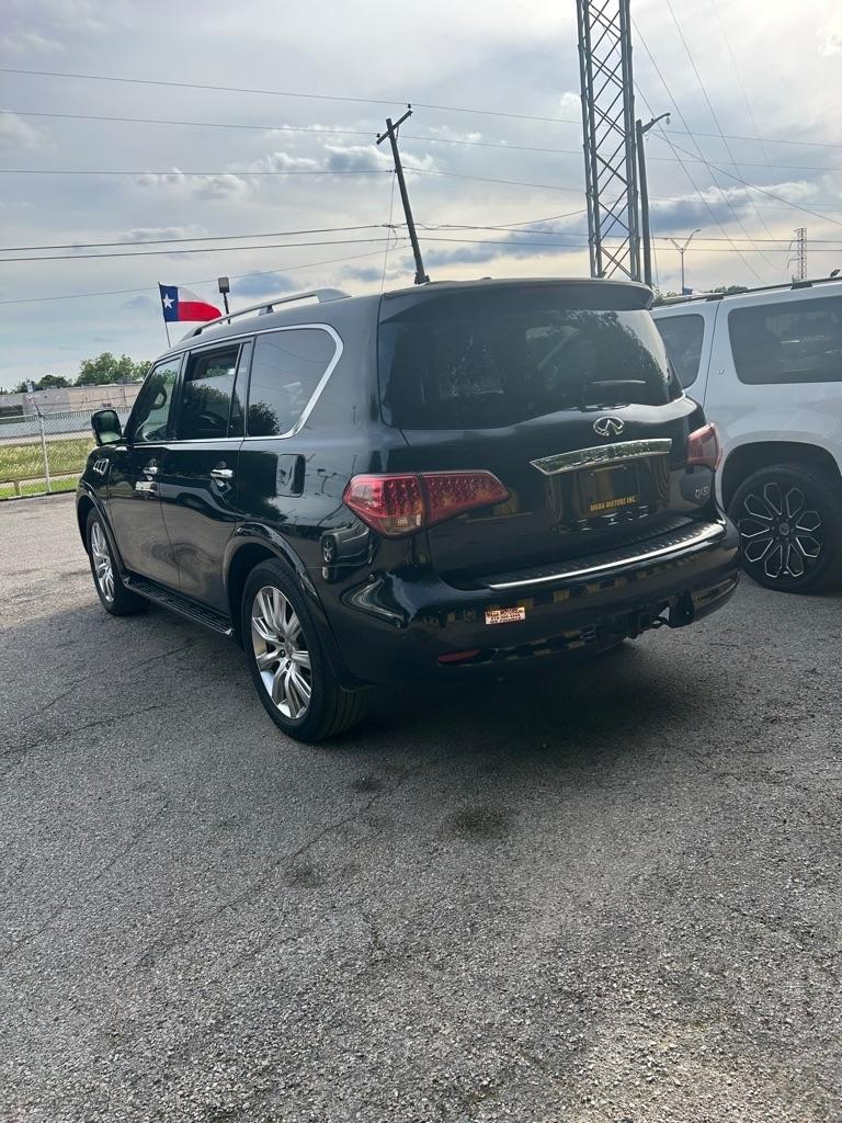 Infiniti QX80  2014