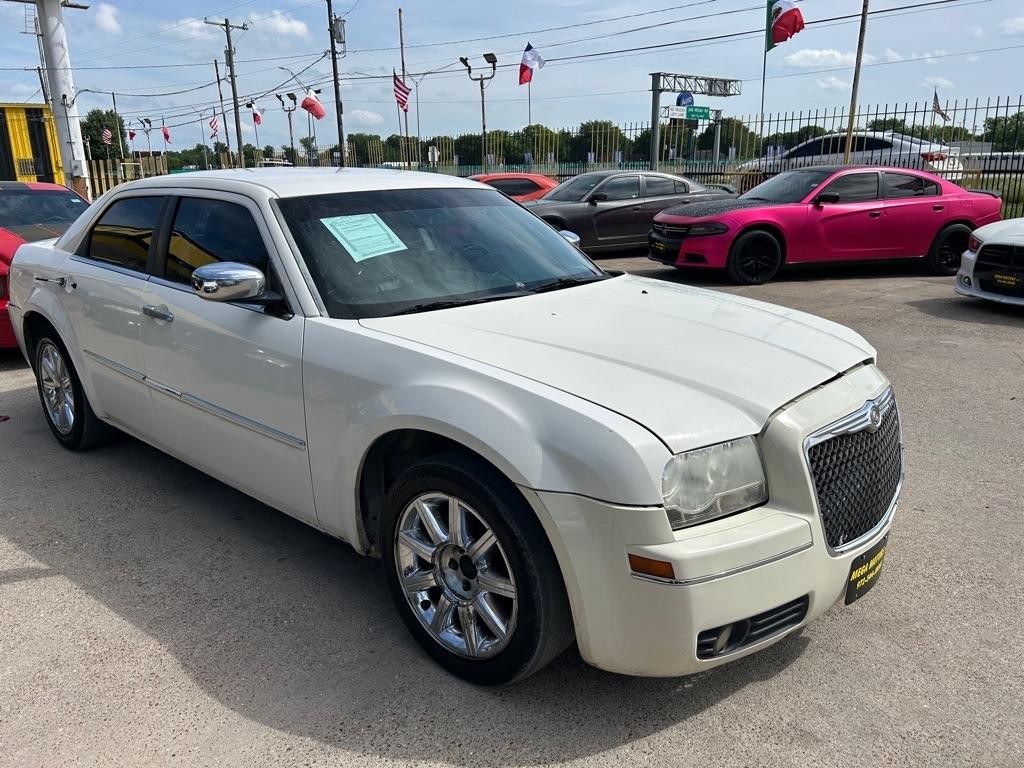 Chrysler 300  2010