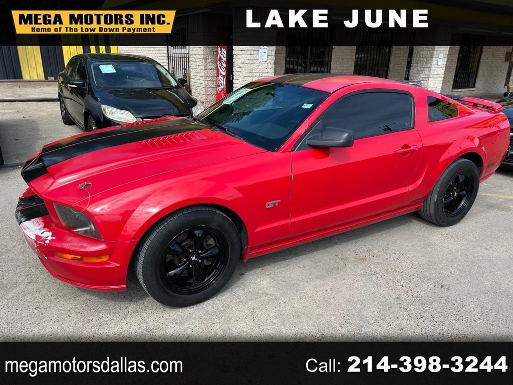 Ford Mustang  2005