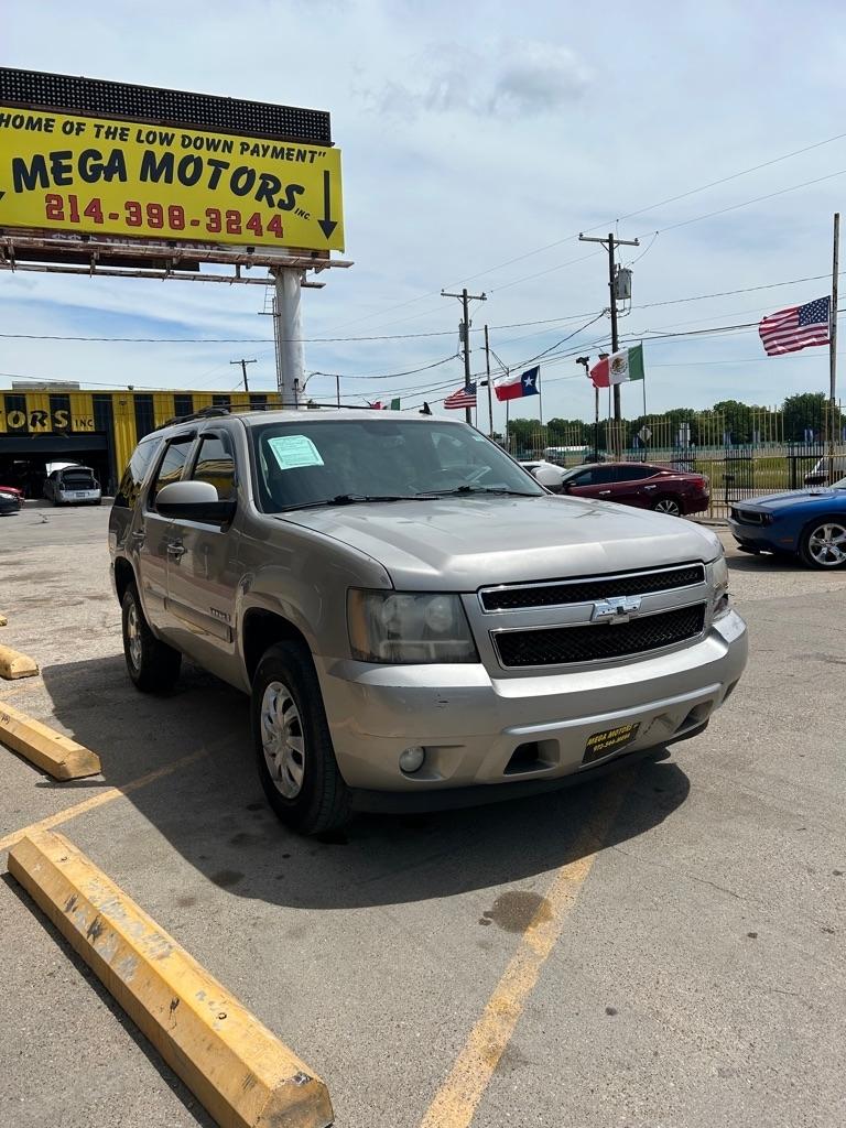 Chevrolet Tahoe  2008