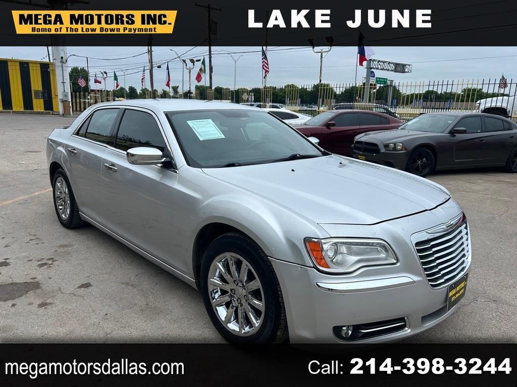Chrysler 300  2012