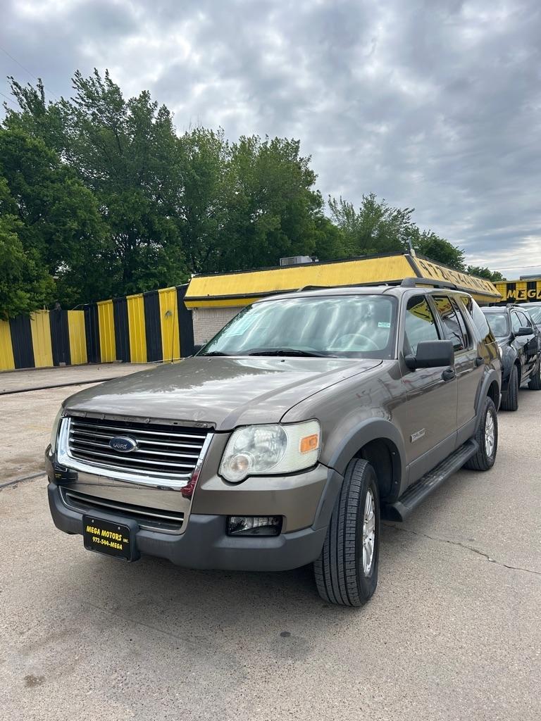 Ford Explorer  2006