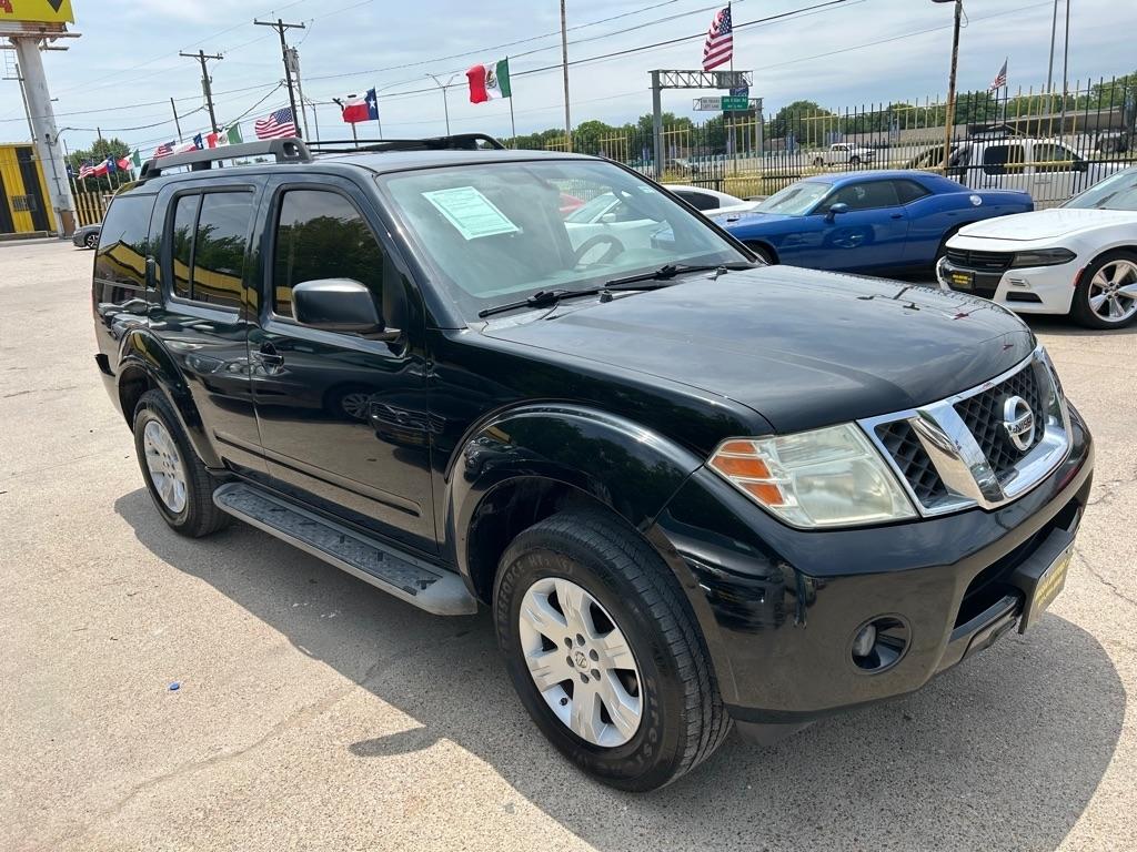 Nissan Pathfinder  2012