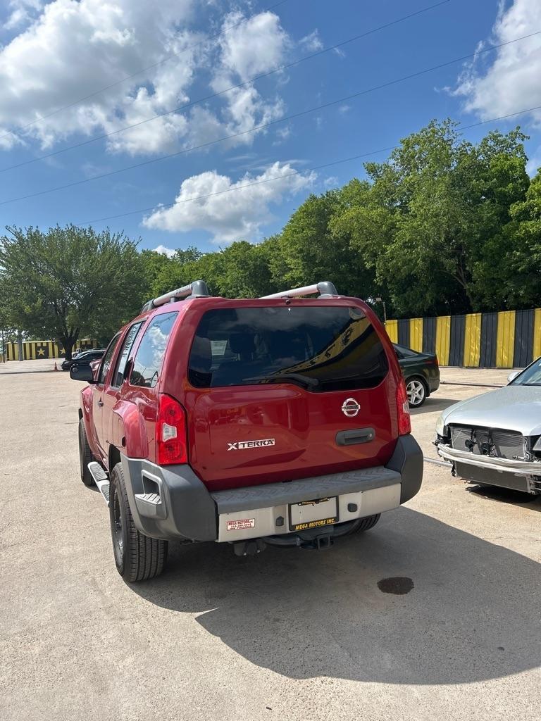 Nissan Xterra  2012