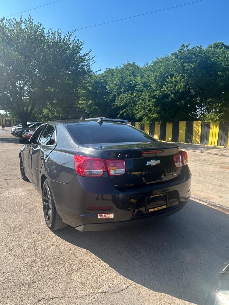 Chevrolet Malibu  2015