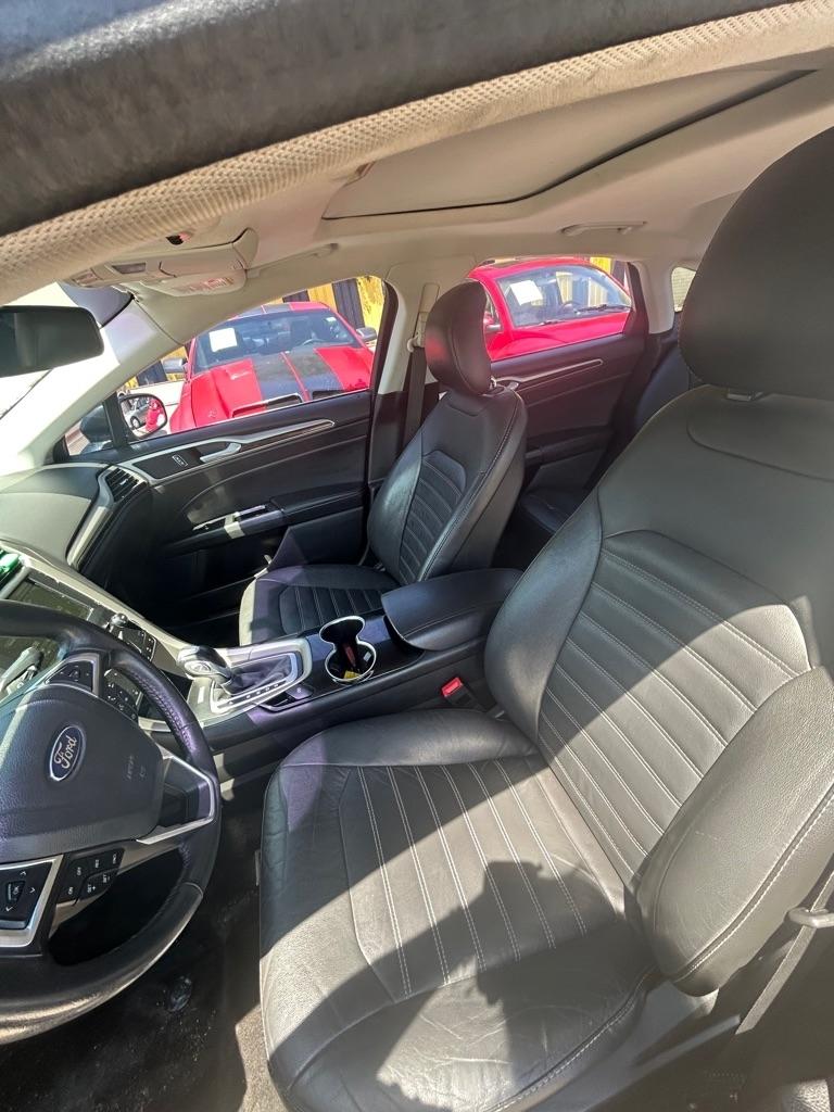 Ford Fusion  2015