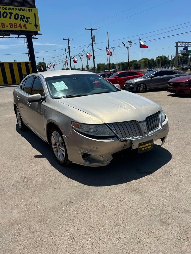Lincoln MKS  2009